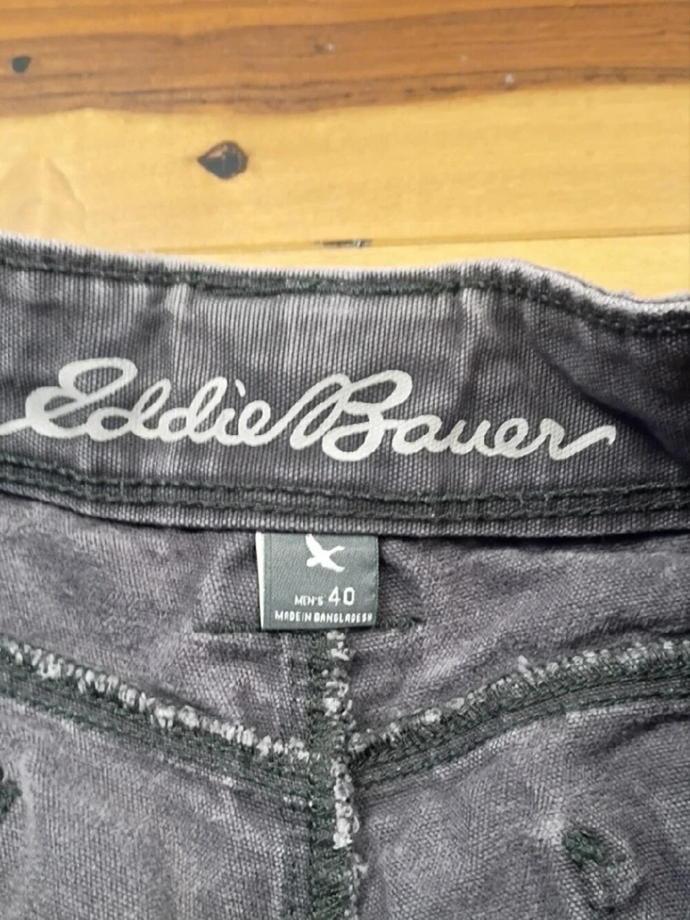 Men's Eddie Bauer 100%cotton Gray Utility Shorts - Comfortable Casual Wear